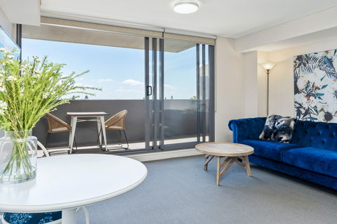 Terminus Apartment Hotel - New Castle Holiday 2