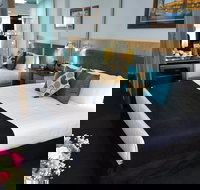 Waikerie Hotel Motel - New Castle Holiday