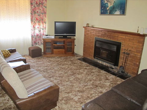 Walters Holiday Home - New Castle Holiday 1