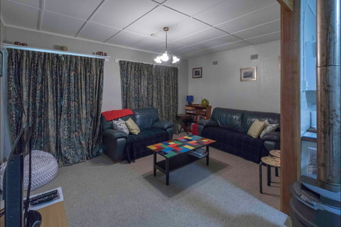 346 Cliff View Drive Wongulla  -River Shack Rentals - New Castle Holiday 2