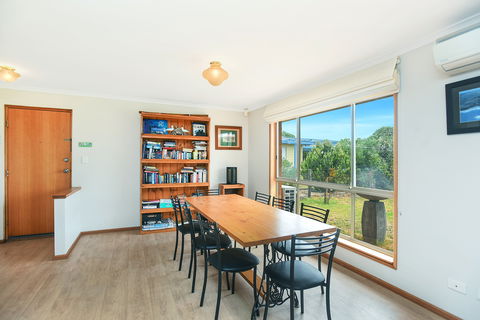 34 Newell Avenue, Middleton - New Castle Holiday 1