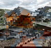 Adventure Bay Retreat - New Castle Holiday