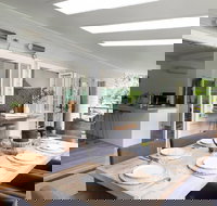 A Perfect Stay - Mahalo House - New Castle Holiday