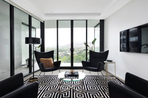 Birch Apartments - New Castle Holiday 1