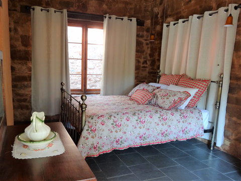 Bluey Blundstone's Accommodation - New Castle Holiday 1