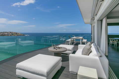 Bondi Beach Penthouse - New Castle Holiday 1