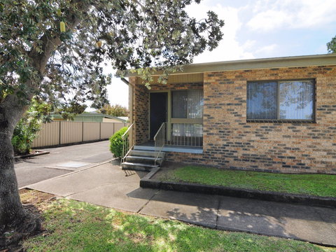 Bowen's Hideaway - New Castle Holiday 1