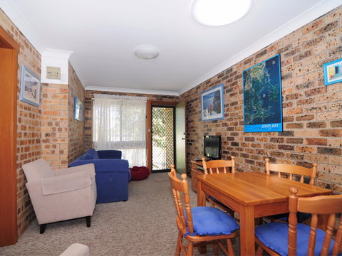 Bowen's Hideaway - New Castle Holiday 2