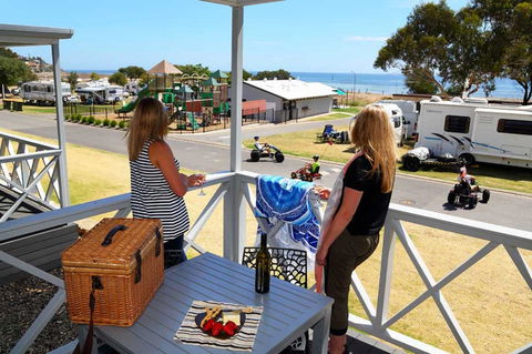 Brighton Caravan Park - New Castle Holiday 2
