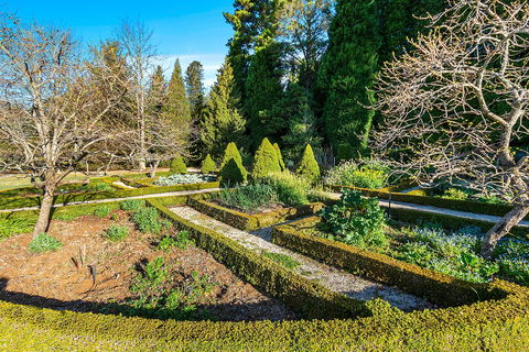 Cooks House - Hawthorn Hill Mount Wilson - New Castle Holiday 2