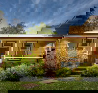 Creek Cottage Walhalla - New Castle Holiday