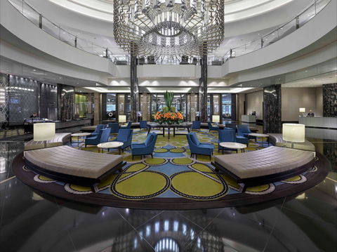 Crown Towers Melbourne - New Castle Holiday 0
