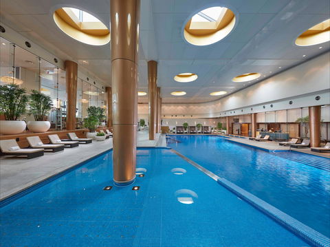 Crown Towers Melbourne - New Castle Holiday 2