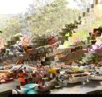 Downunder Farmstays Brisbane Gold Coast and Cairns - New Castle Holiday