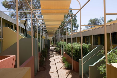 Emu Walk Apartments - New Castle Holiday 2