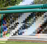 Glen Villa Resort - New Castle Holiday