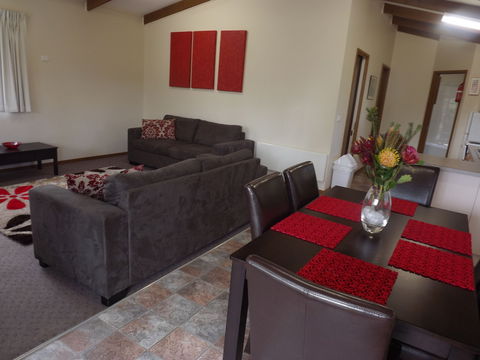 High Country Holiday Park - New Castle Holiday 1