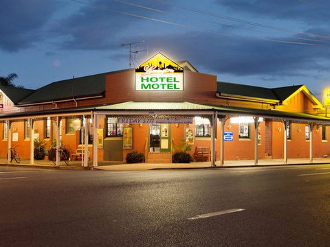 Lamington Hotel Motel - New Castle Holiday 0