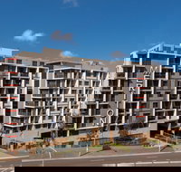 Meriton Suites North Ryde - New Castle Holiday