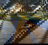 Moe Parklands Motel - New Castle Holiday