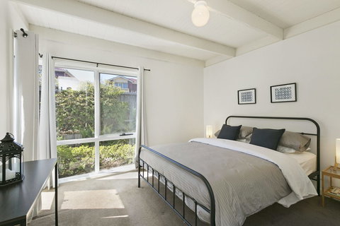 Mysa Anglesea - New Castle Holiday 2