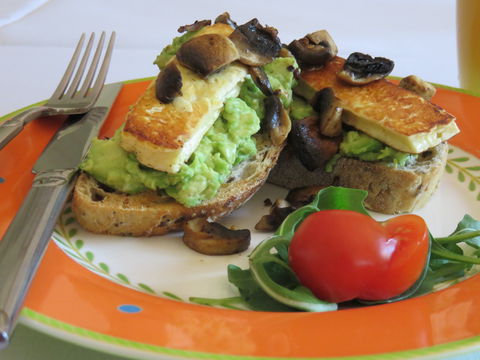 Ochre Moon Bed & Breakfast - New Castle Holiday 1