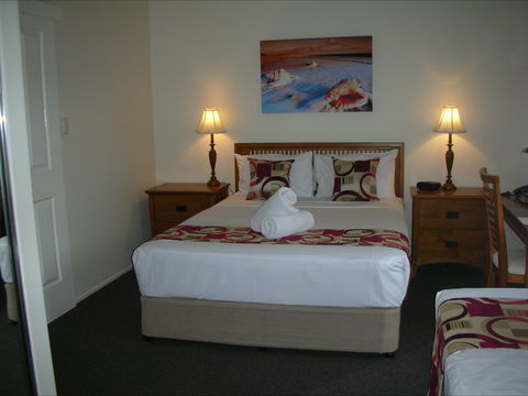 Palm View Holiday Apartments - New Castle Holiday 1