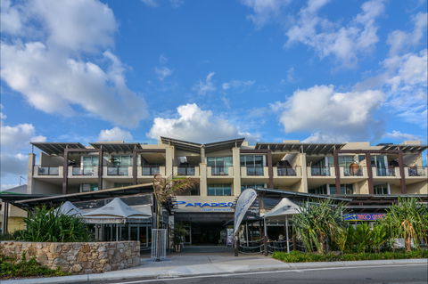 Paradiso Resort - New Castle Holiday 0