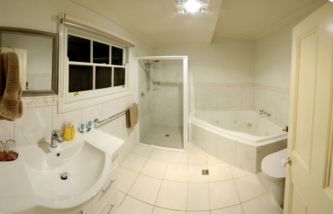 Pavilion At St Helens - New Castle Holiday 2