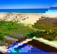 Pelican Sands Beach Resort - New Castle Holiday