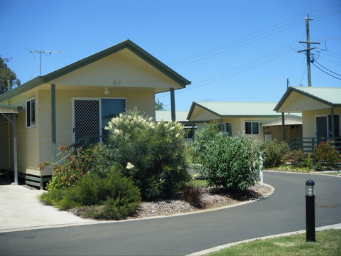 Peppertree Cabins Kingaroy - New Castle Holiday 1