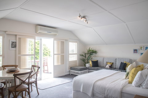 Plantation House At Whitecliffs - New Castle Holiday 2