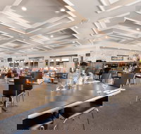 Quality Inn Railway - New Castle Holiday