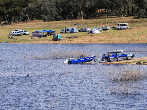 Reflections Holiday Parks Lake Burrendong - New Castle Holiday 2
