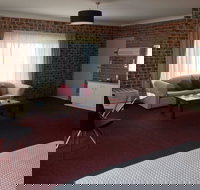 Richmond Motor Inn - New Castle Holiday