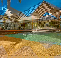 Rockinghorse House - New Castle Holiday