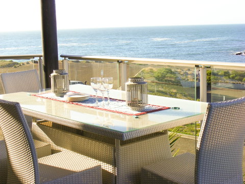 Shearwaters Apartment - New Castle Holiday 0