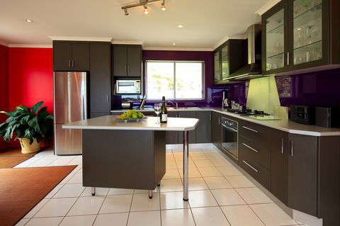 Sisters Beach Retreat - New Castle Holiday 2