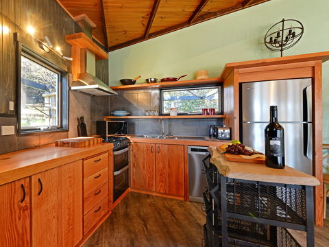 Taylors Bay Cottage - New Castle Holiday 1