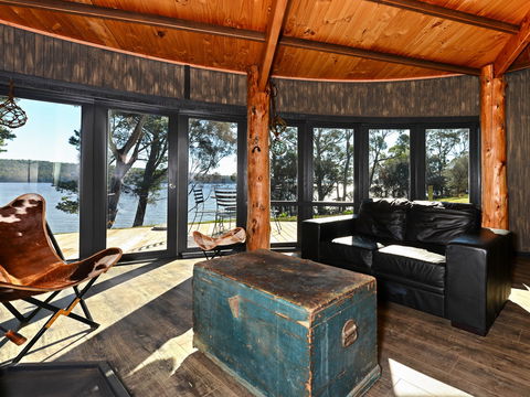 Taylors Bay Cottage - New Castle Holiday 2