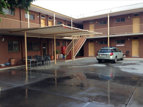 The Albury Regent Motel - New Castle Holiday 1