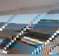 The Little White House - New Castle Holiday