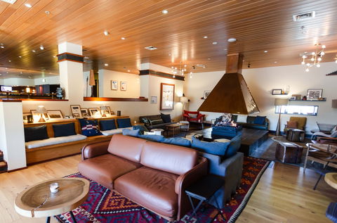 Thredbo Alpine Hotel - New Castle Holiday 0
