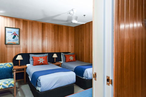 Thredbo Alpine Hotel - New Castle Holiday 2