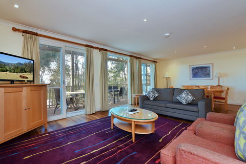 Villa Chambourcin - New Castle Holiday 0