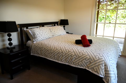 Wagga Riverside Apartments - New Castle Holiday 1