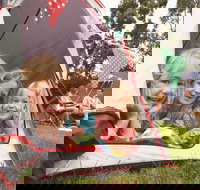 Westview Caravan Park - Open For Essential Travel Only - New Castle Holiday