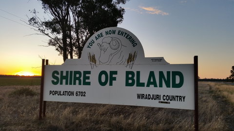 West Wyalong Caravan Park - New Castle Holiday 0