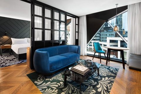 West Hotel, Curio Collection By Hilton - New Castle Holiday 1