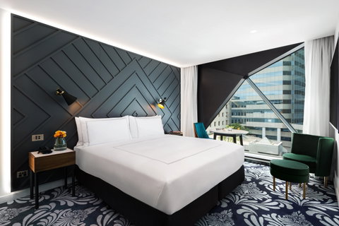 West Hotel, Curio Collection By Hilton - New Castle Holiday 2